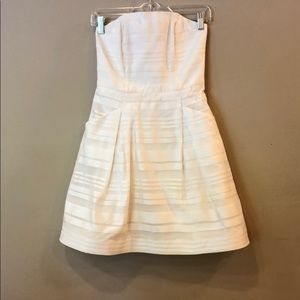 White strapless dress